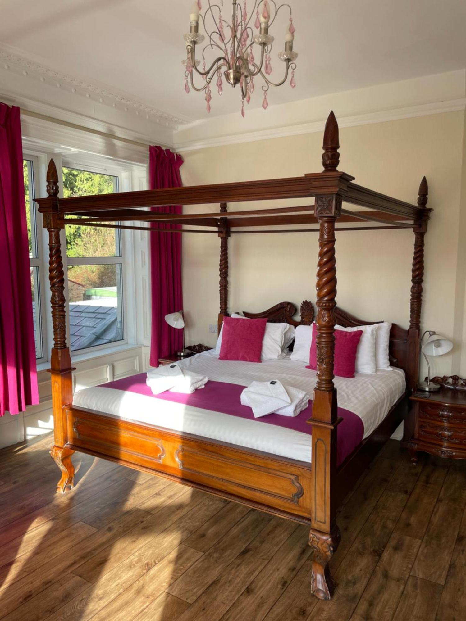 The Claymore Guest House Питлохри Экстерьер фото