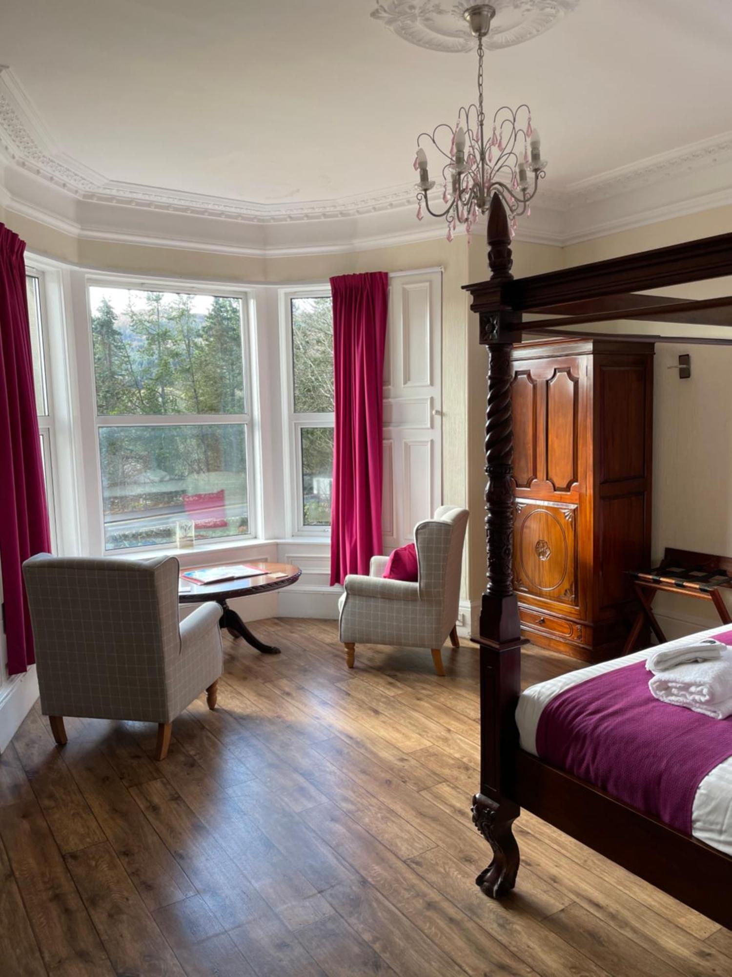 The Claymore Guest House Питлохри Экстерьер фото
