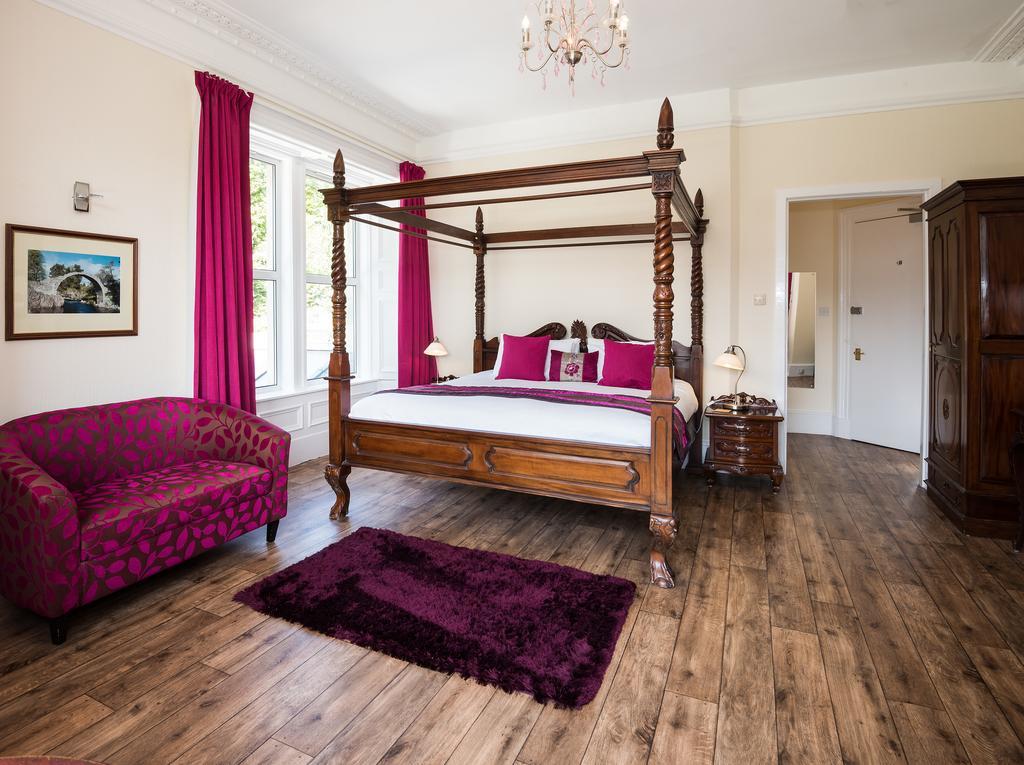 The Claymore Guest House Питлохри Экстерьер фото